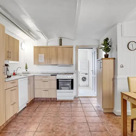 Gorgeous In V With Kitchen Apartment